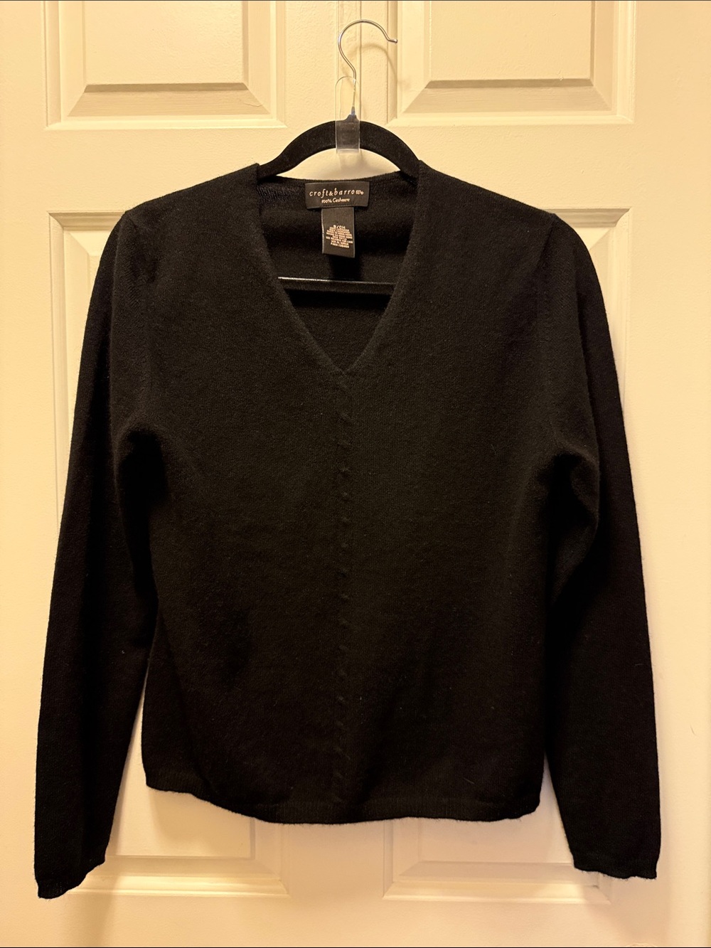 Cashmere croft & barrow Black V-Neck Sweater